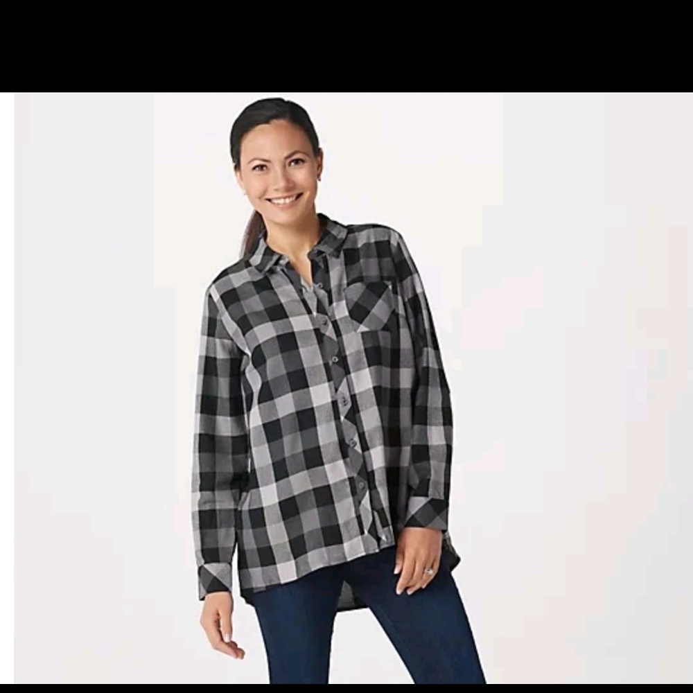 Isaac Mizrahi Black and White Plaid Button Down Shirt Size 18W